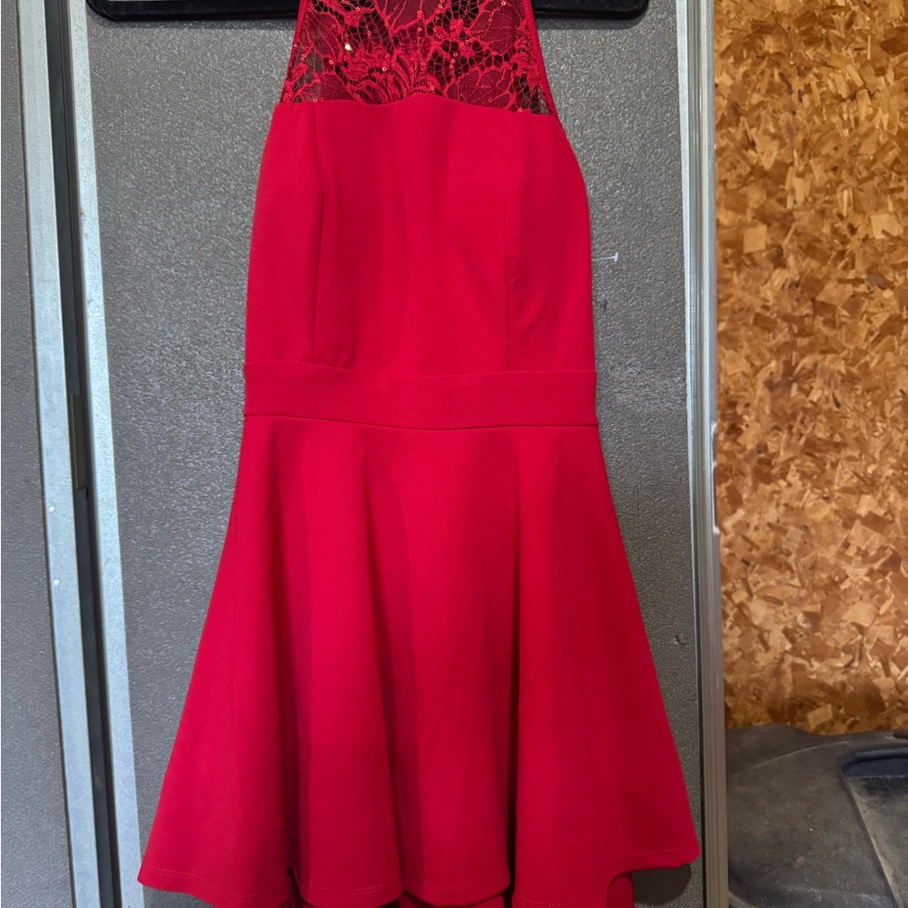 Emerald Sundae Red Lace Halter Mini Dress‎